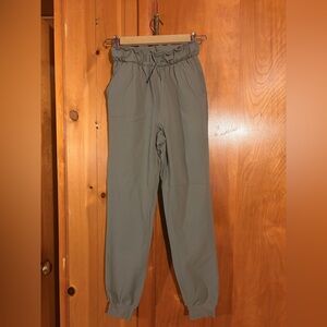 Lululemon On The Fly Joggers